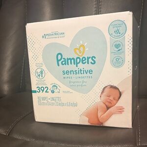 Pampers Sensitive Baby Wipes - White